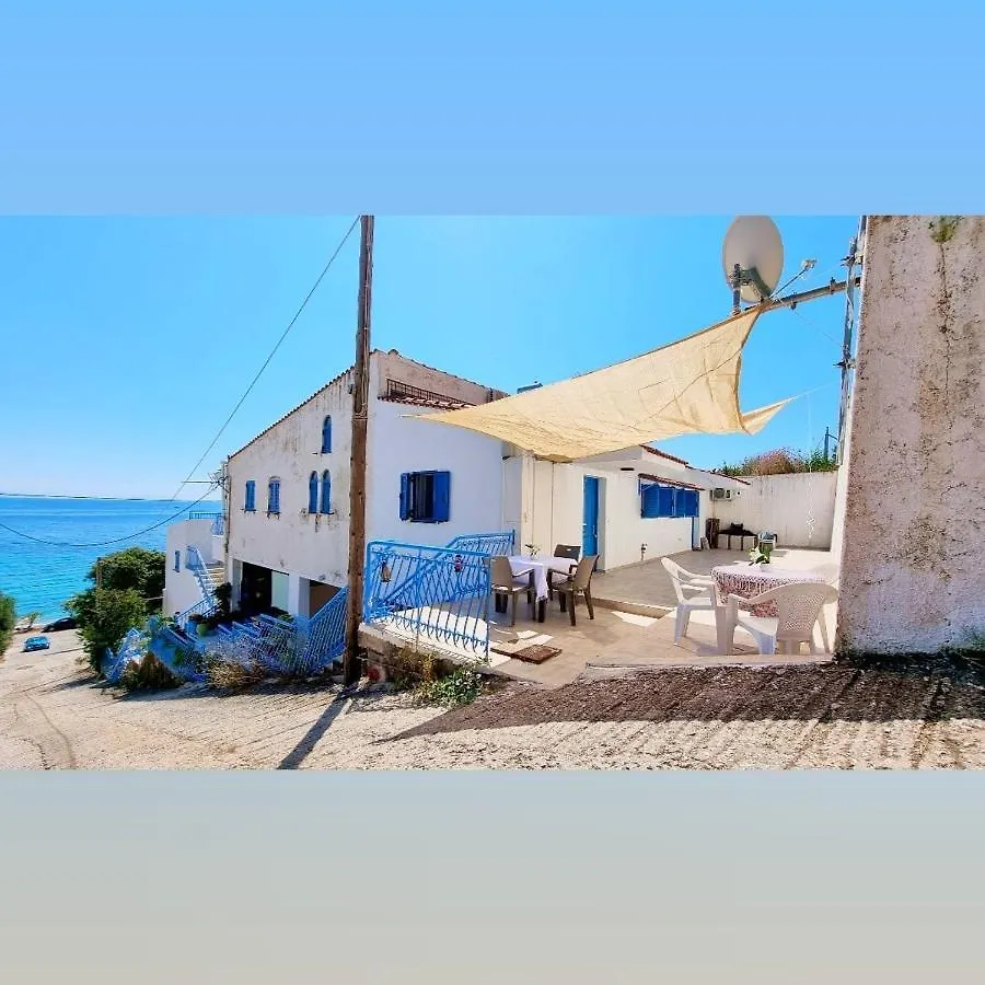 Cristina Studio Apartment Poros